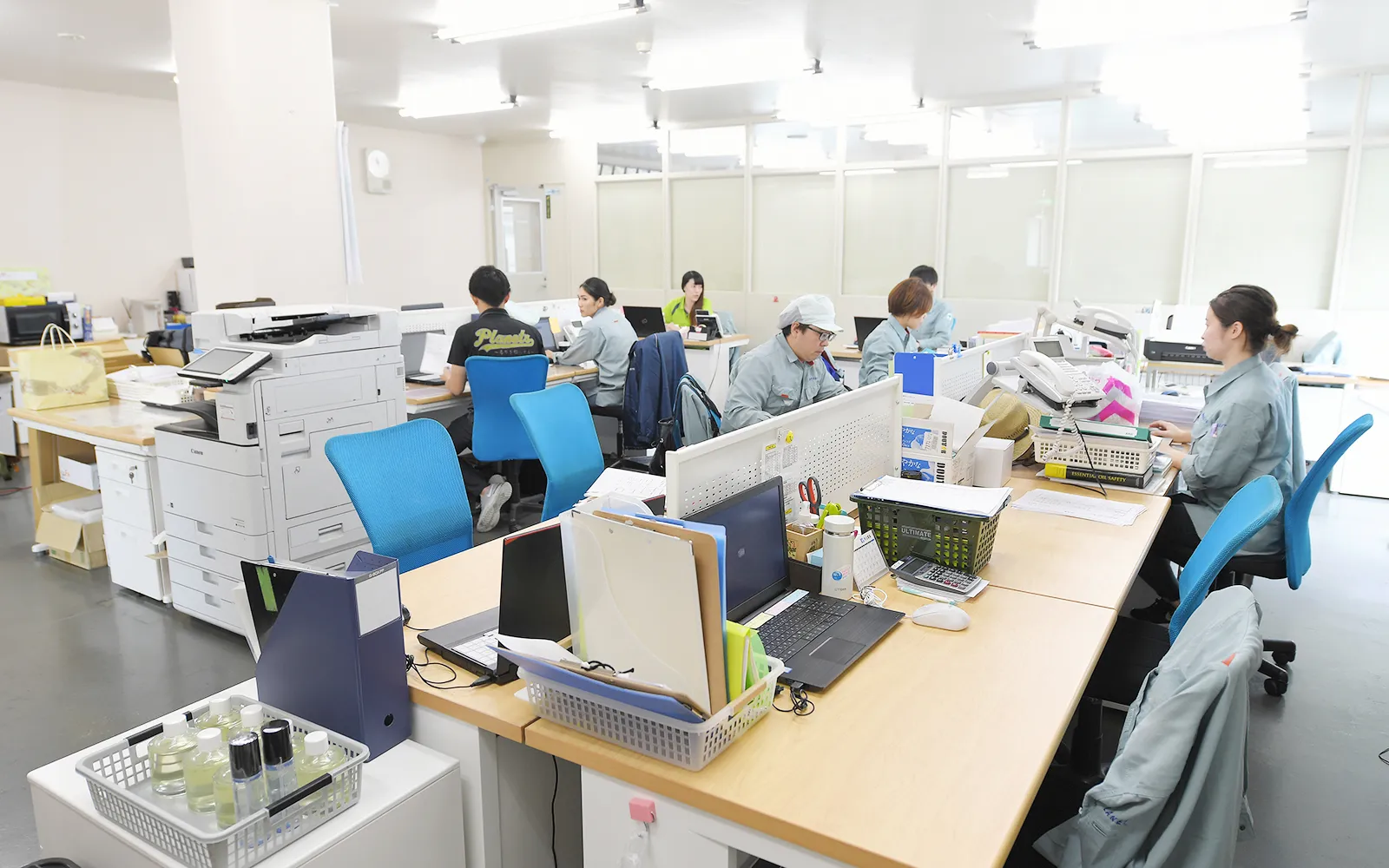 原料費・製造コスト・ロット・納期等の算出